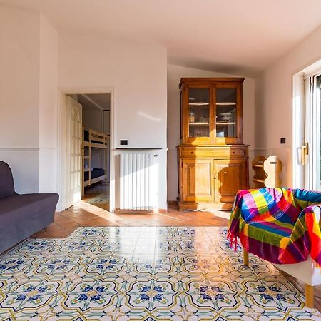 Villa Paola - Hidden Panoramic Garden And Terraces By Napoliapartments 外观 照片