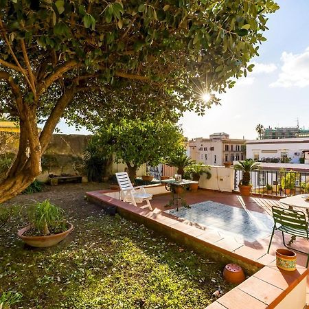Villa Paola - Hidden Panoramic Garden And Terraces By Napoliapartments 外观 照片