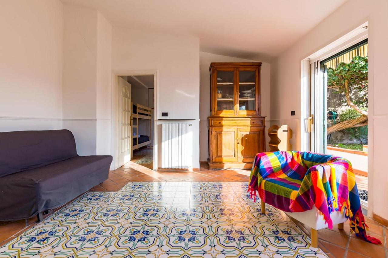 Villa Paola - Hidden Panoramic Garden And Terraces By Napoliapartments 外观 照片