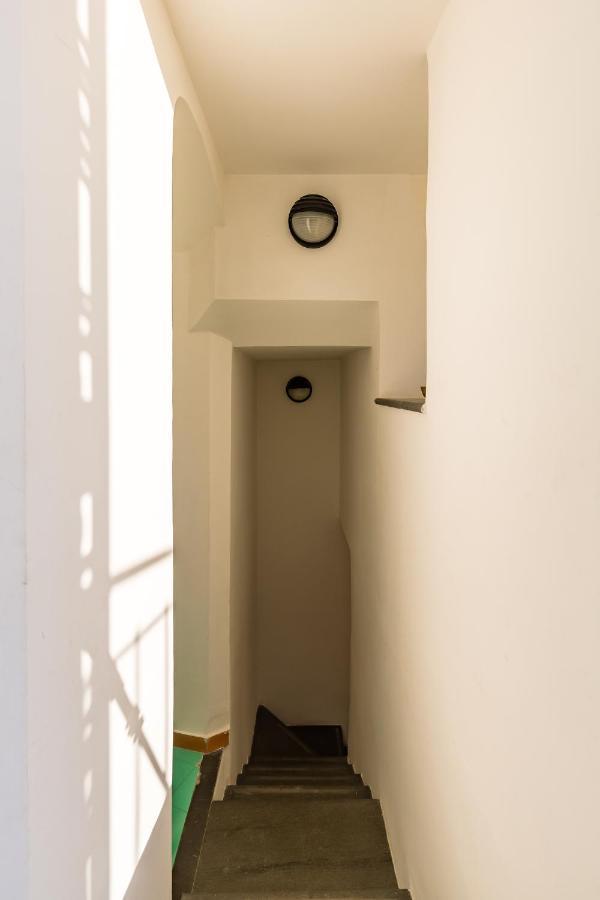 Villa Paola - Hidden Panoramic Garden And Terraces By Napoliapartments 外观 照片