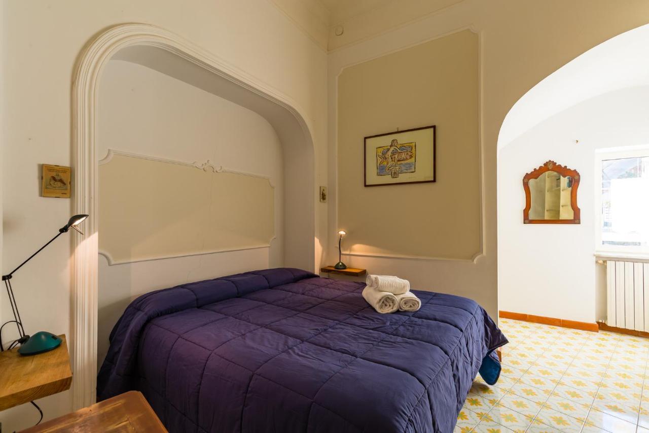 Villa Paola - Hidden Panoramic Garden And Terraces By Napoliapartments 外观 照片