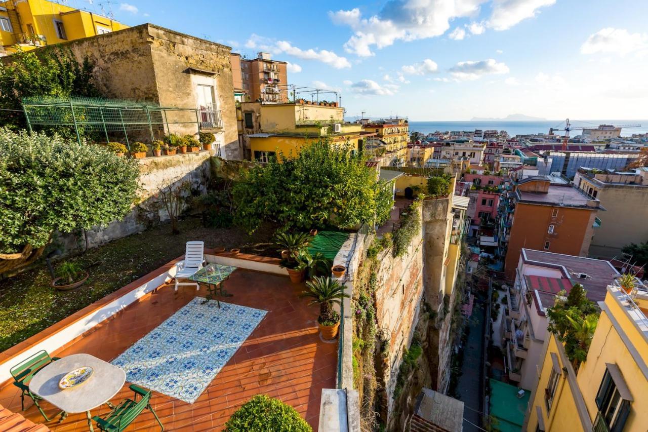 Villa Paola - Hidden Panoramic Garden And Terraces By Napoliapartments 外观 照片