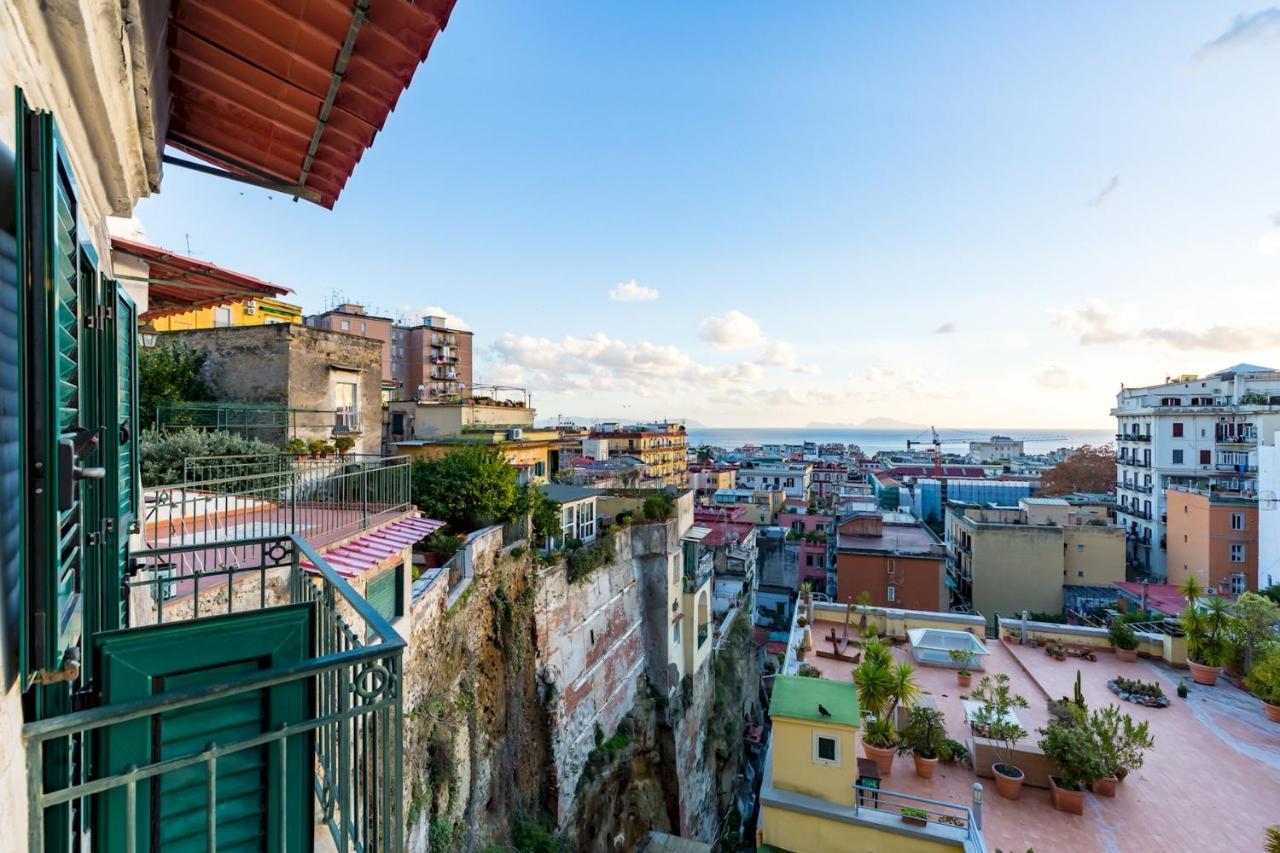 Villa Paola - Hidden Panoramic Garden And Terraces By Napoliapartments 外观 照片