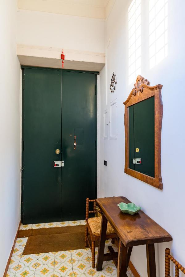 Villa Paola - Hidden Panoramic Garden And Terraces By Napoliapartments 外观 照片