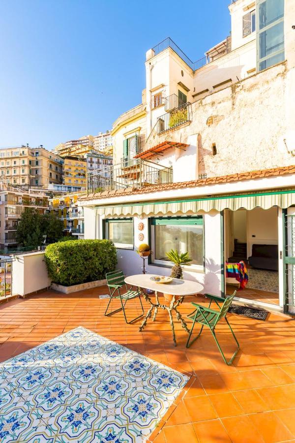 Villa Paola - Hidden Panoramic Garden And Terraces By Napoliapartments 外观 照片