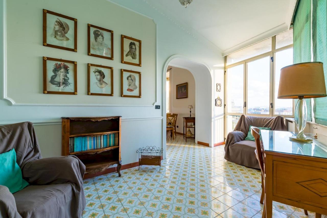 Villa Paola - Hidden Panoramic Garden And Terraces By Napoliapartments 外观 照片