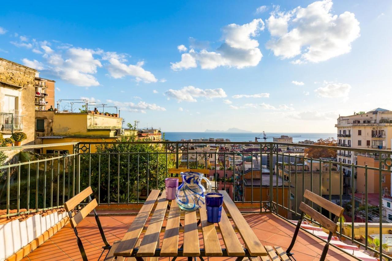 Villa Paola - Hidden Panoramic Garden And Terraces By Napoliapartments 外观 照片