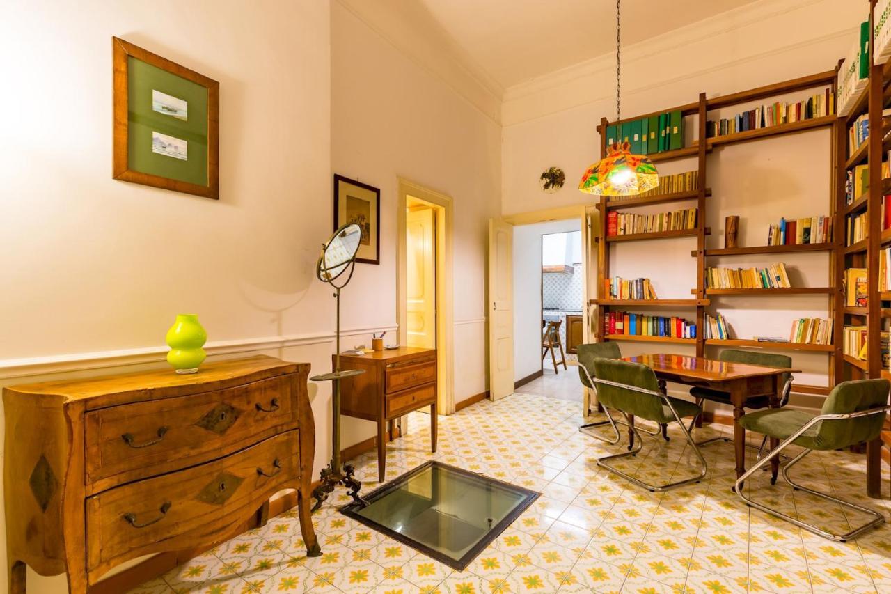 Villa Paola - Hidden Panoramic Garden And Terraces By Napoliapartments 外观 照片