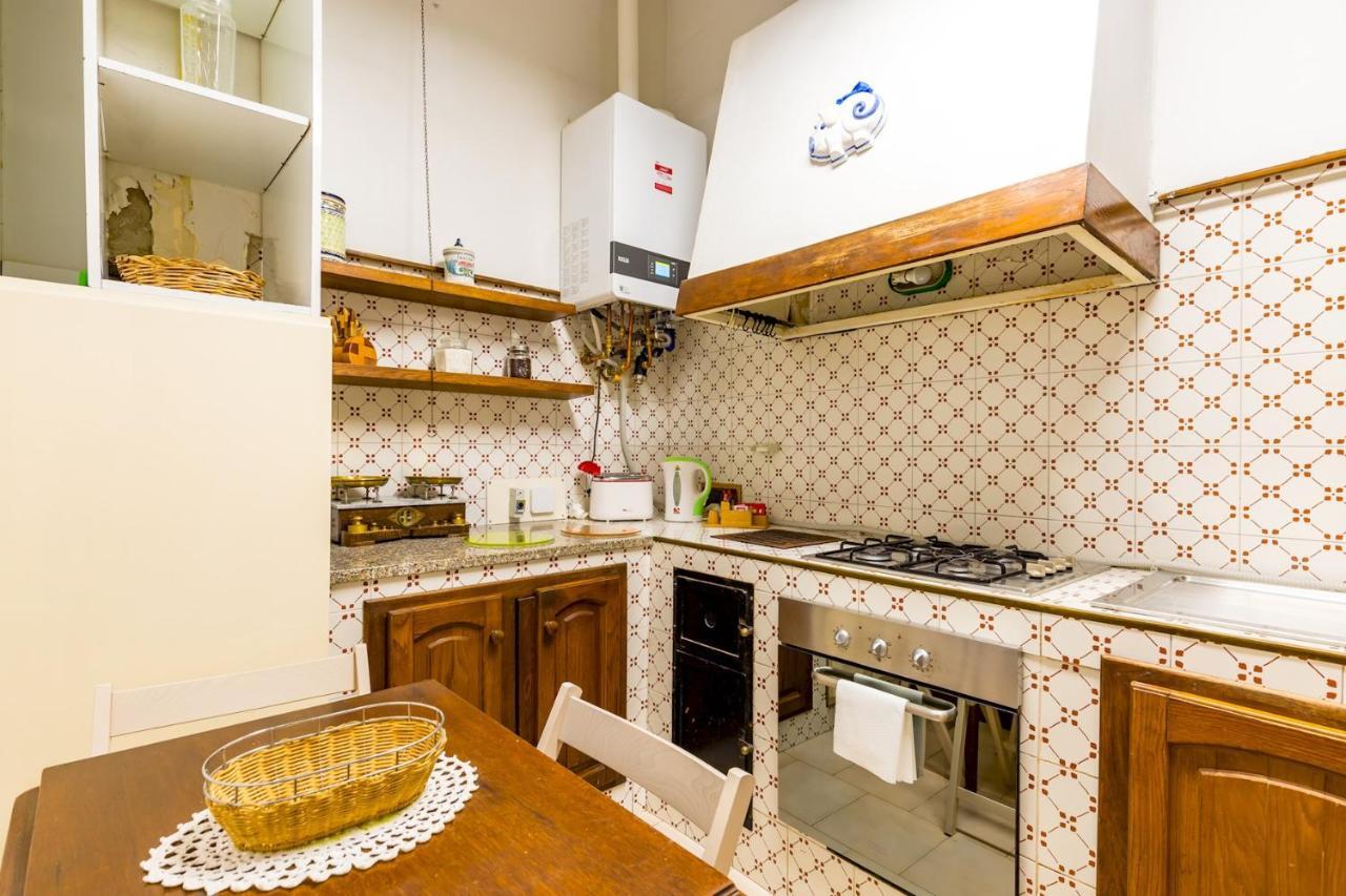 Villa Paola - Hidden Panoramic Garden And Terraces By Napoliapartments 外观 照片