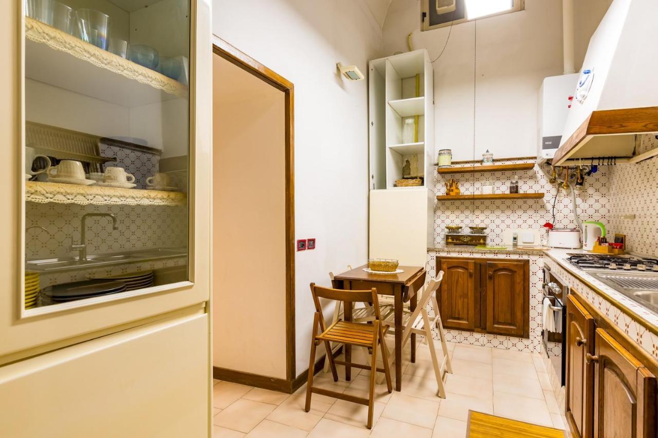 Villa Paola - Hidden Panoramic Garden And Terraces By Napoliapartments 外观 照片